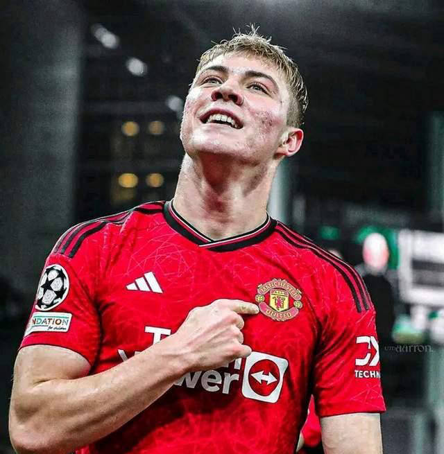 曼联遭遇难堪惨败,前锋射门无力的简单介绍 曼联遭遇难堪惨败,前锋射门无力的简单介绍