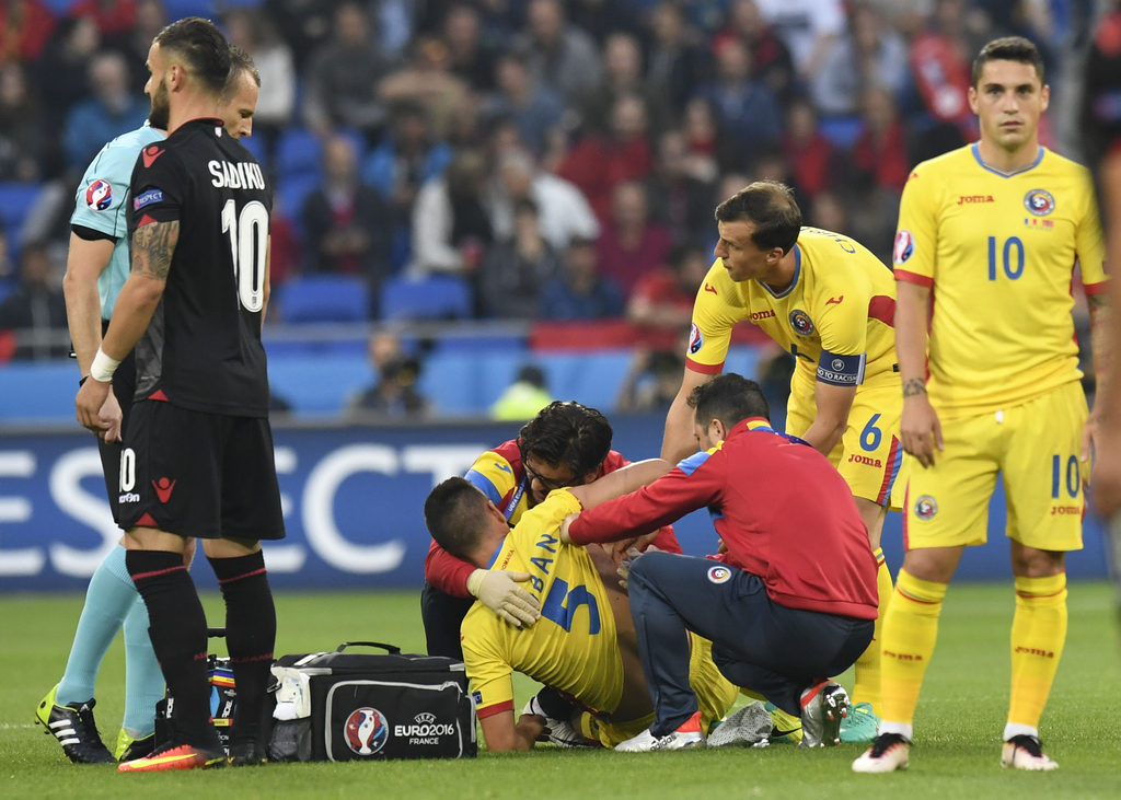 1xbet体育网页版入口-罗马尼亚队在比赛中逆袭成功，继续前行