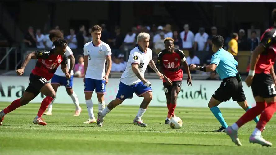 1xbet体育亚洲官网-精彩激烈！欧洲顶级足球比赛掀起狂潮的简单介绍