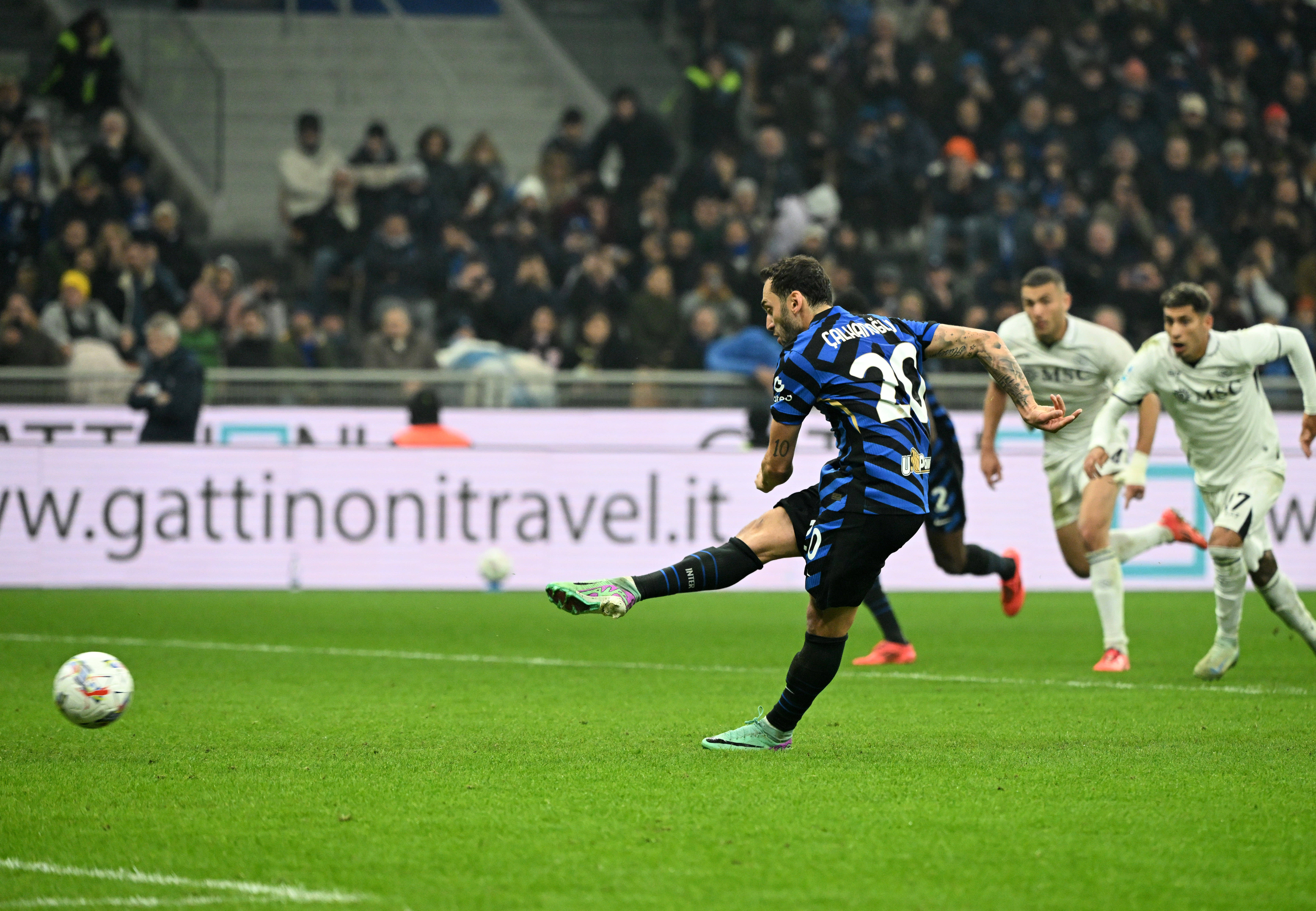 亚特兰大主场负于国际米兰,争四形势恶化的简单介绍 亚特兰大主场负于国际米兰,争四形势恶化的简单介绍