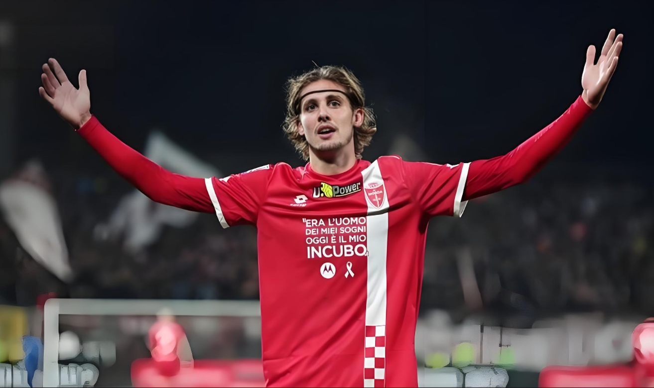 1xbet体育网址-乌迪内斯队悲伤告别主教练，球员面临挑战的简单介绍