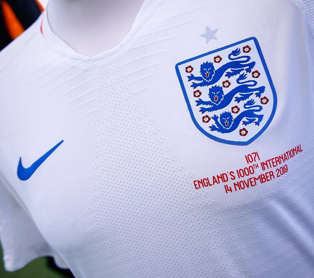 荷兰队战平挪威,欧预赛积分暂列榜首 荷兰队战平挪威,欧预赛积分暂列榜首