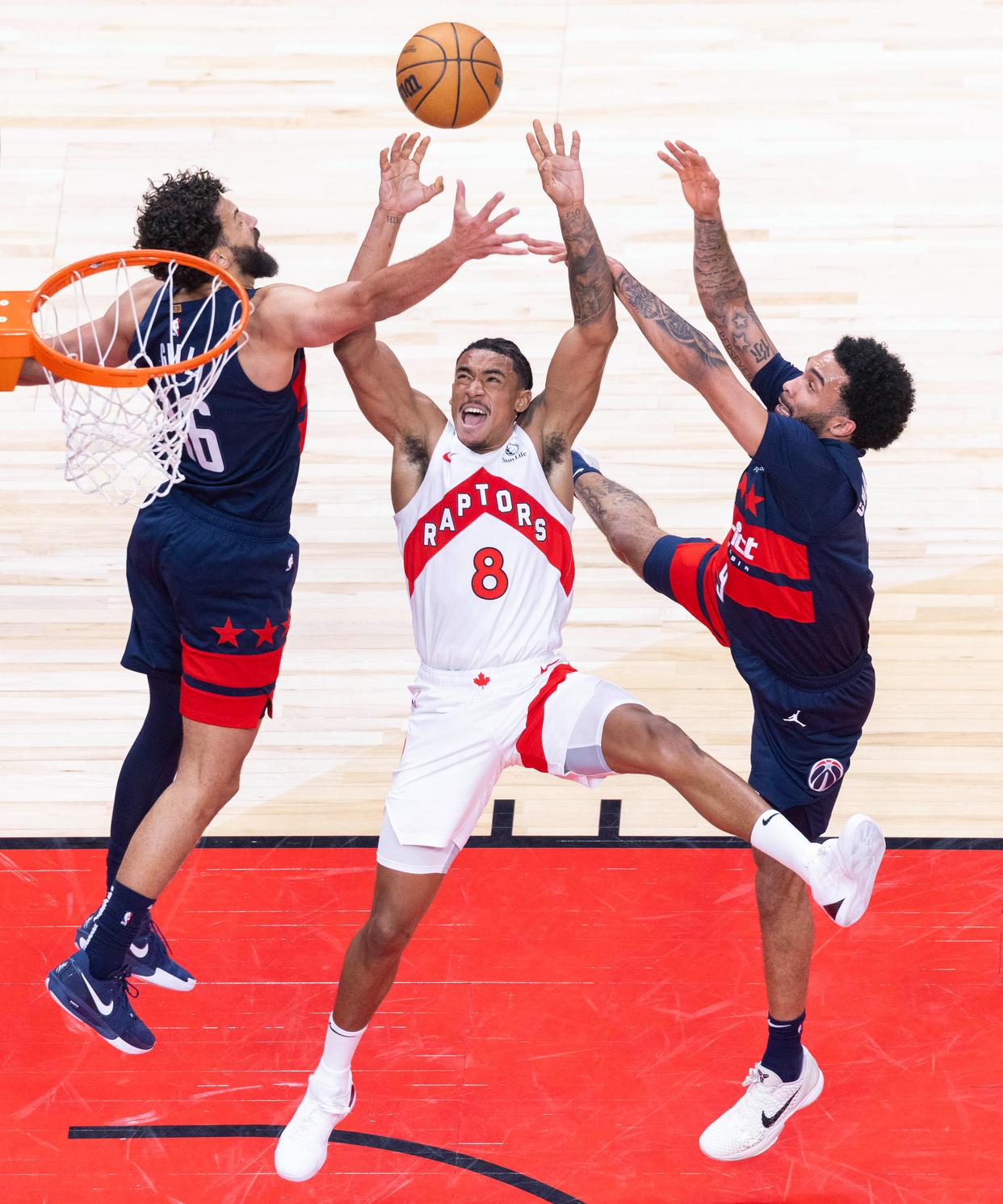 1xbet体育入口-猛龙主场击败奇才再次领先