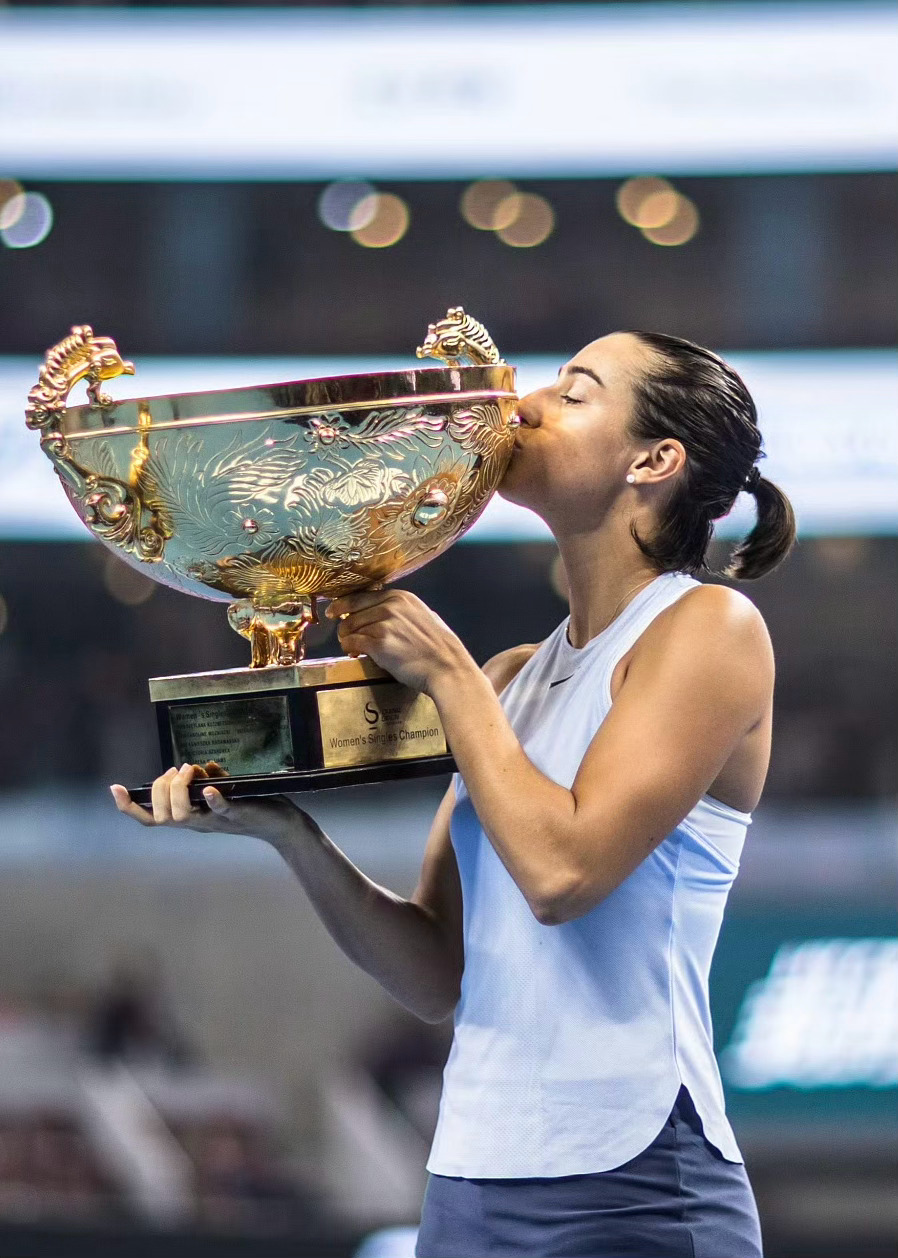 1xbet体育网站入口-包含意大利女足冲击世界杯冠军，实力雄厚的词条