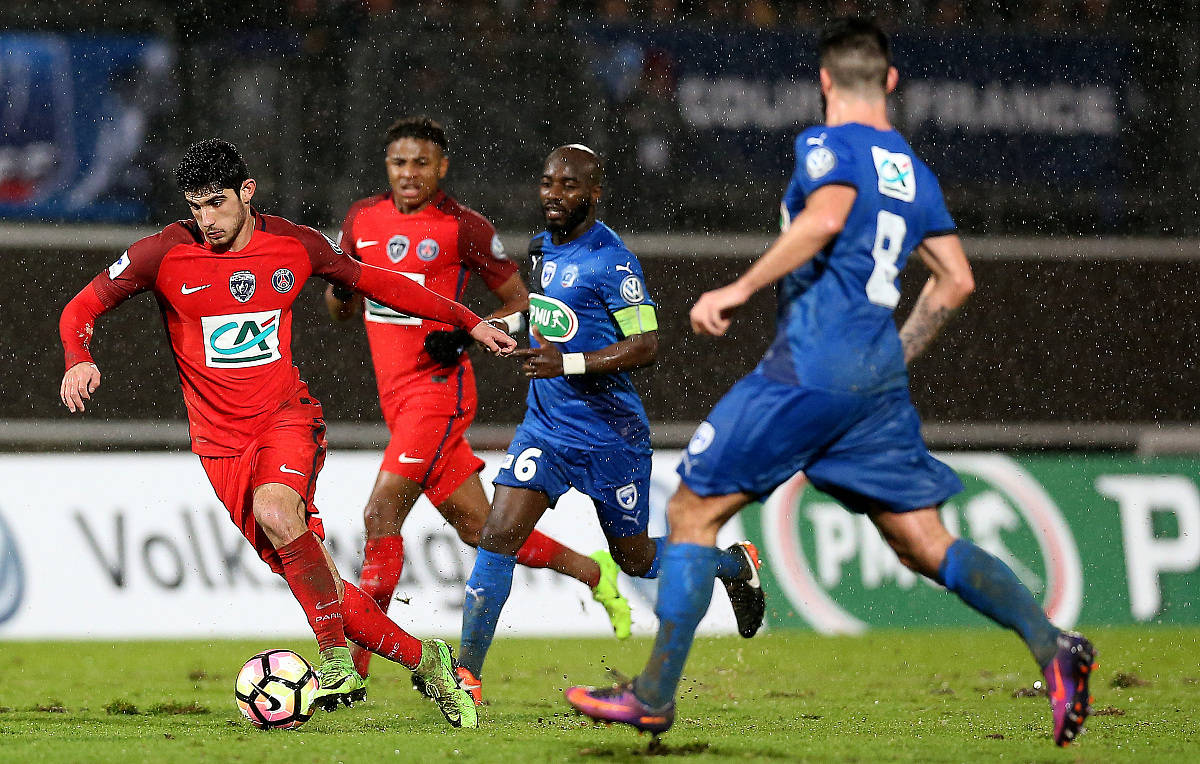 1xbet体育入口-包含瓦朗谢纳连胜战绩反弹，重返联赛前列的词条