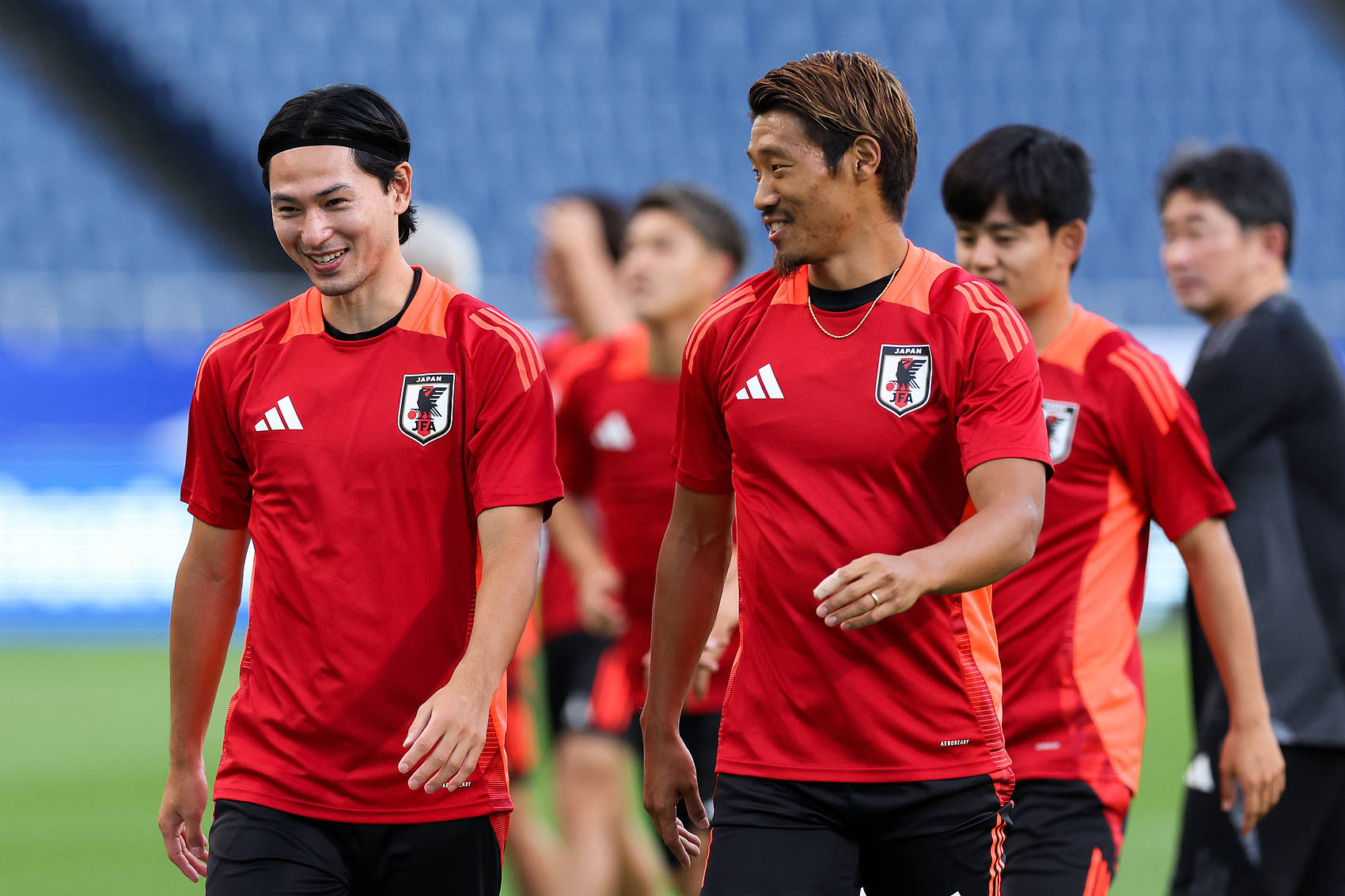 进攻犀利:中国队展现出色配合对阵日本队 进攻犀利:中国队展现出色配合对阵日本队